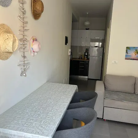 Apartamento Kris In Plazh